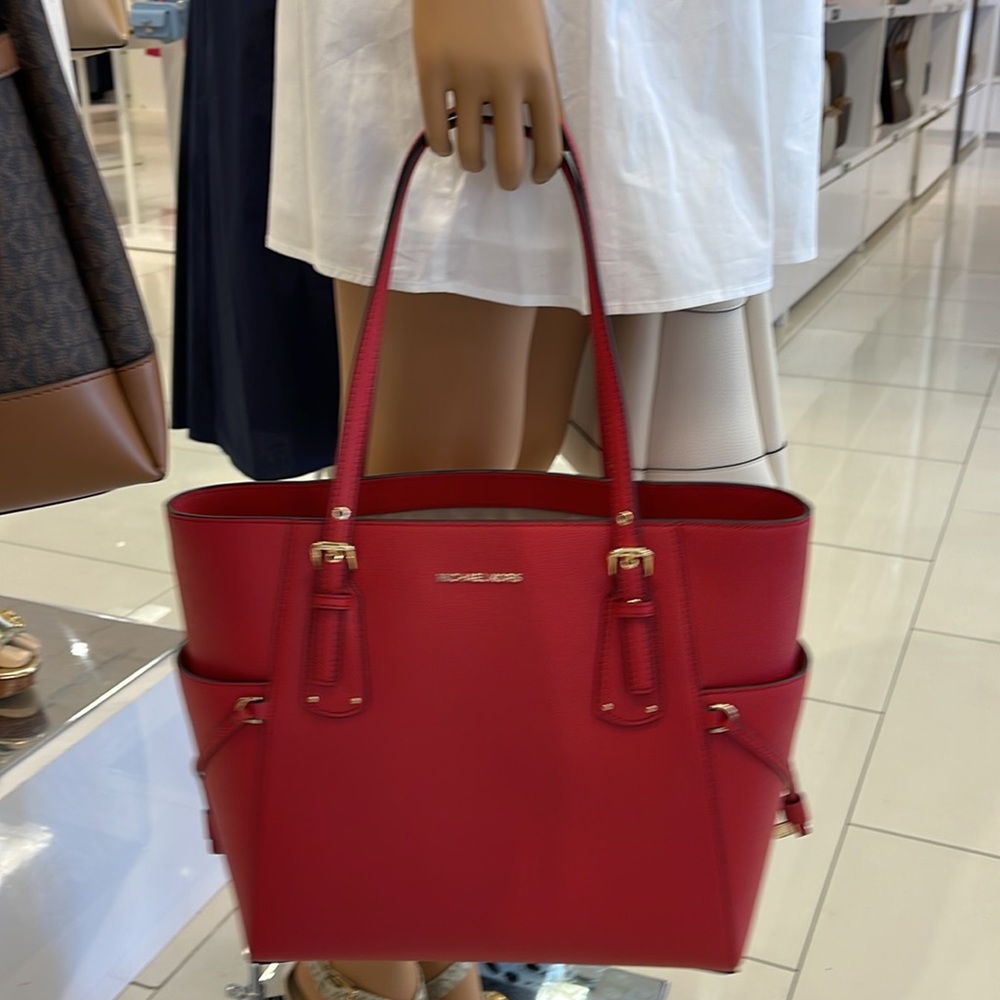 Michael Kors Voyagerl Saffiano Leather Tote - Picture 12 of 16